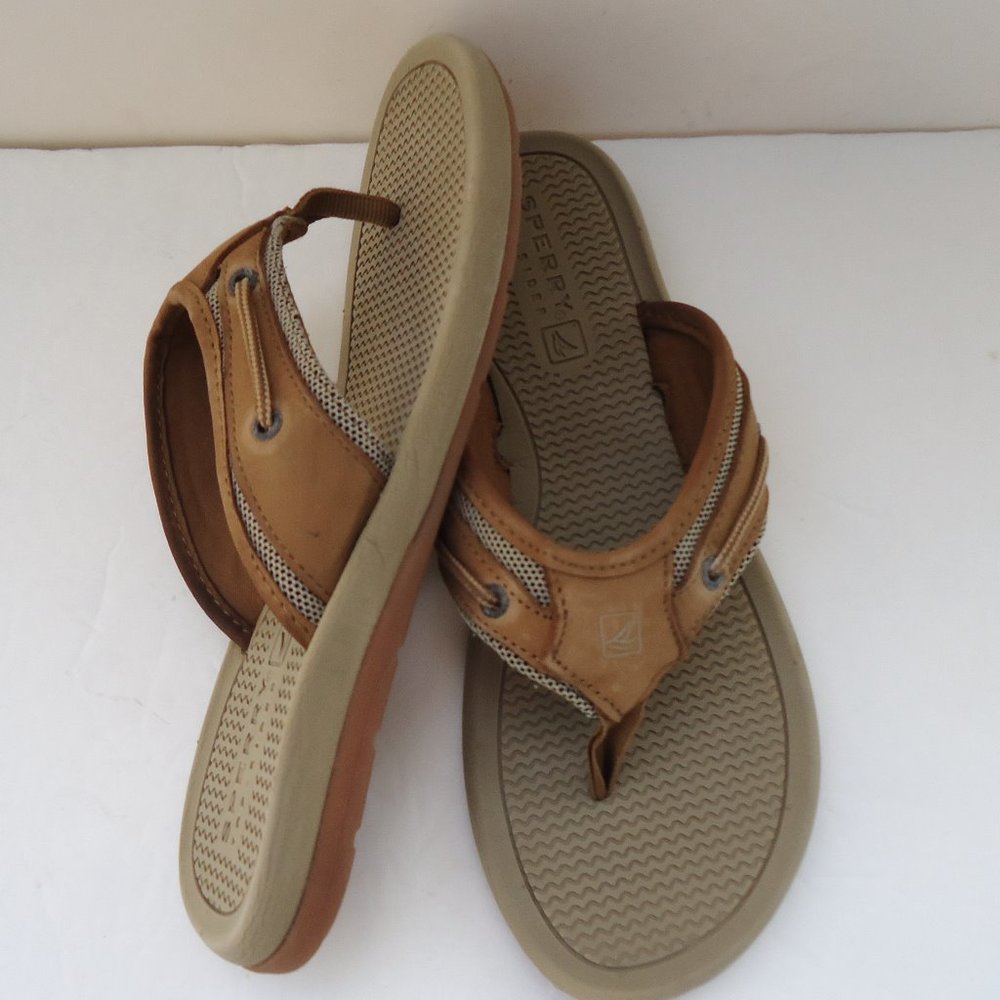 SIZE 6M. SPERRY top-sider boy’s leather sandals.
